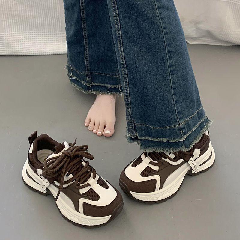 

Новые летние модные универсальные женские туфли на платформе из сетчатой ткани, дышащие студенческие спортивные туфли 35 коричневый