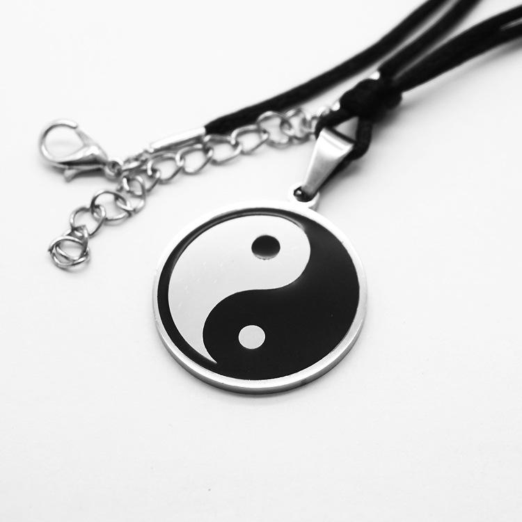 Retro Tai Chi Bagua Pendant - Punk Hip Hop Jewelry for Men & Women In Titanium Steel