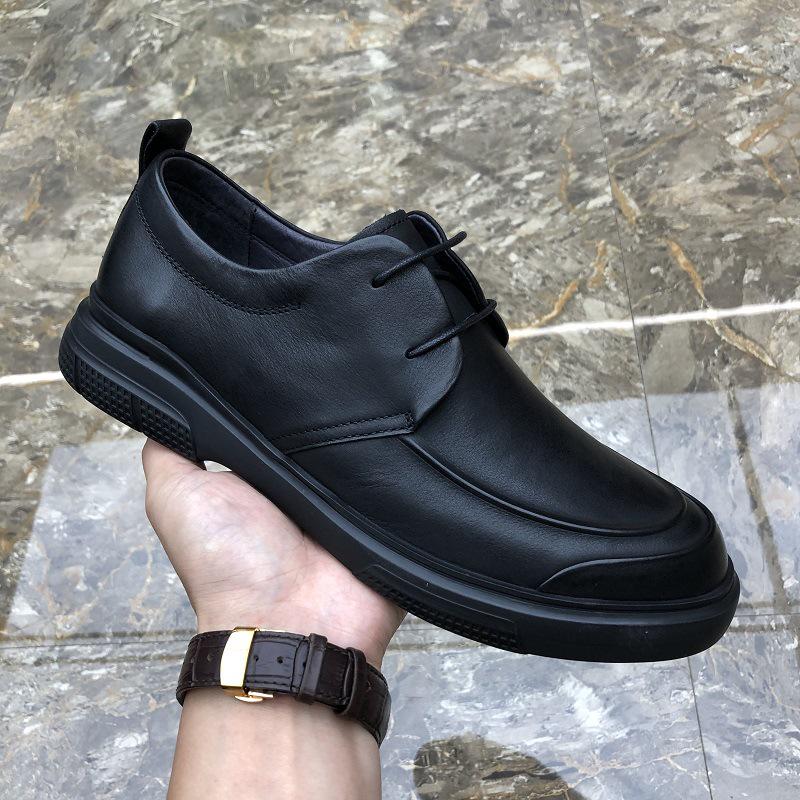 2025 New Genuine Leather Men's Black Business Casual Versatile Shoes with Breathable Soft Sole
