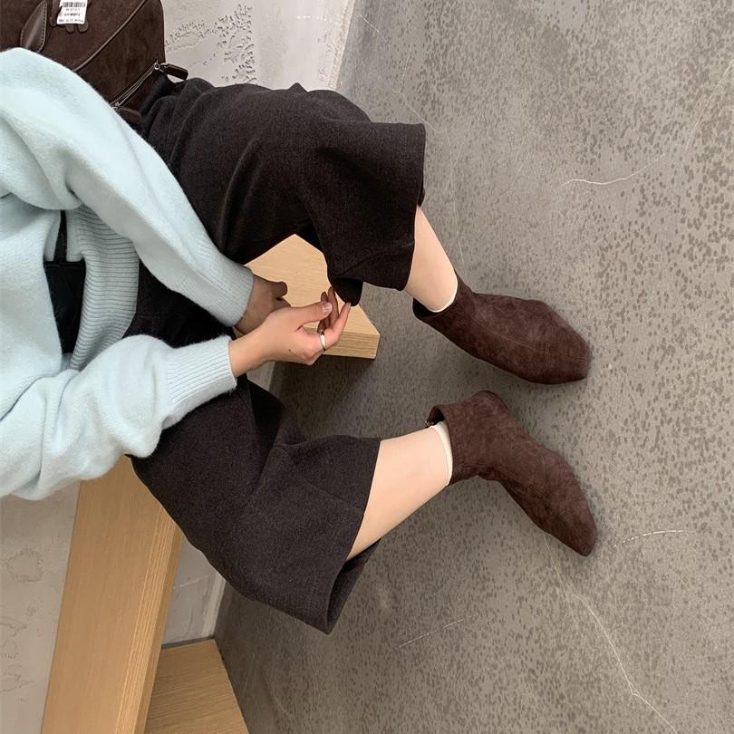 Pointed Thick Heel Burgundy Thin Boots Women's Shoes 2025 New Spring and Autumn Single Boots Retro Suede Korean Small Short Boots