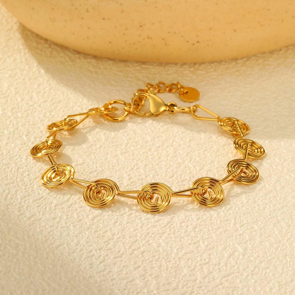 Women‘s Stainless Steel Chain Spiral Geometric Charm Bracelet Fashion Metal Female Bracelet Waterproof Jewelry Girlfriend Gift