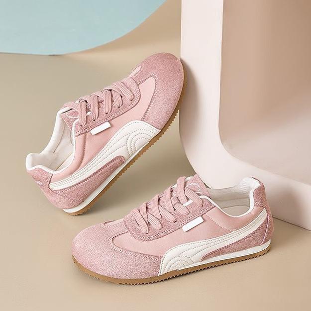 2025 neue Retro-deutsche Trainingsschuhe Damen vielseitige explosive Schnür-Board-Schuhe vielseitige dünnsohlige Schuhe Damen Freizeitschuhe