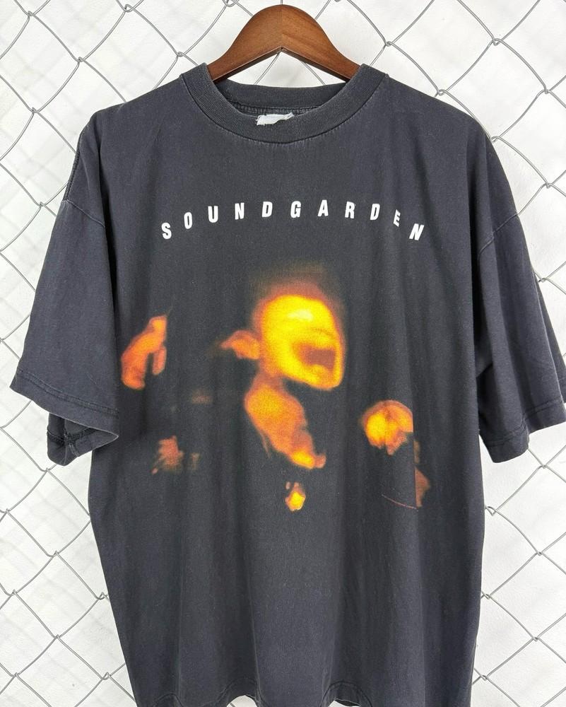 

1994 Soundgarden Superunknown The Day We Tried To Live Tour Tshirt S5XL WA4104 Unisex T-Shirt L