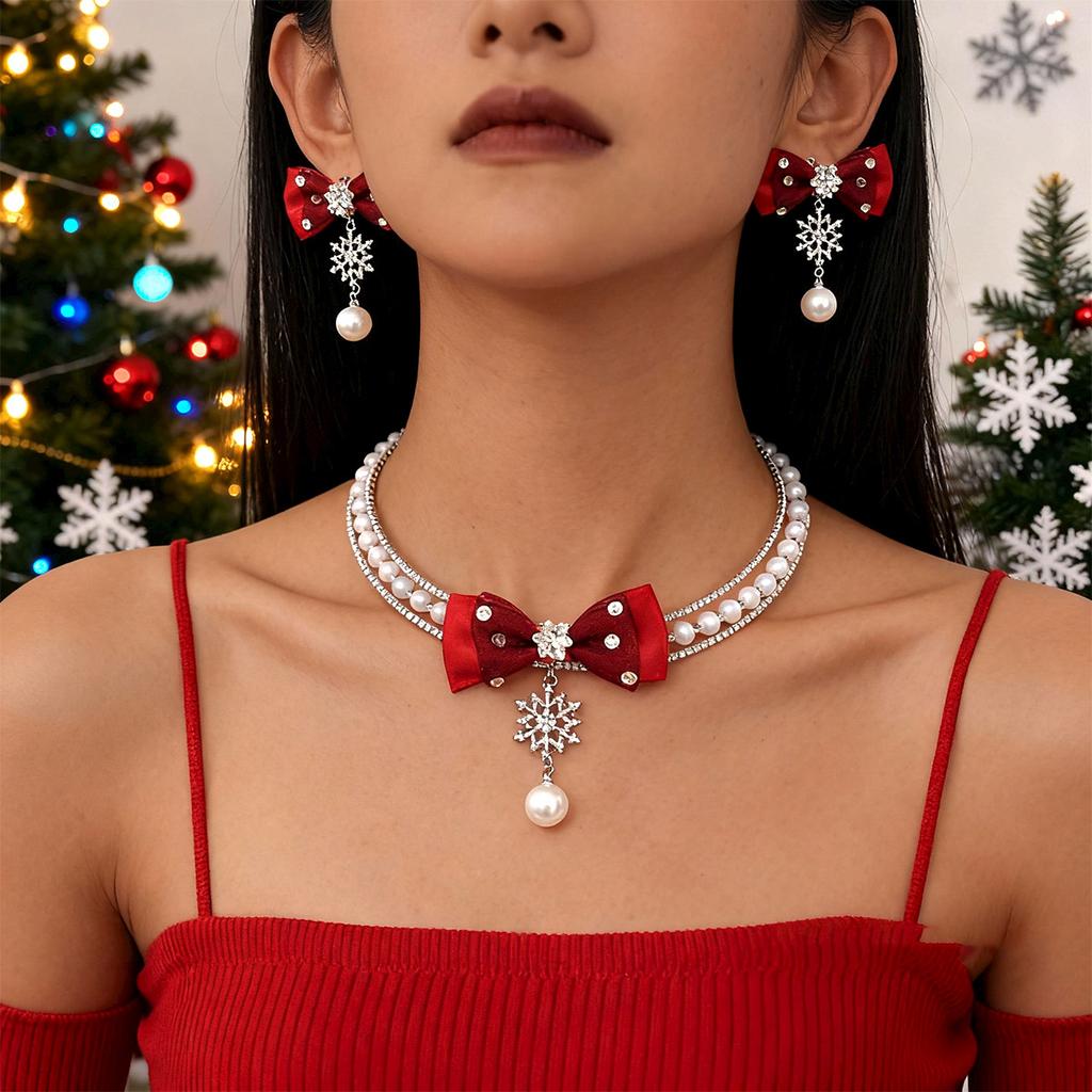 Diamond imitation pearl bow snowflake sweater chain Christmas atmosphere light luxury necklace