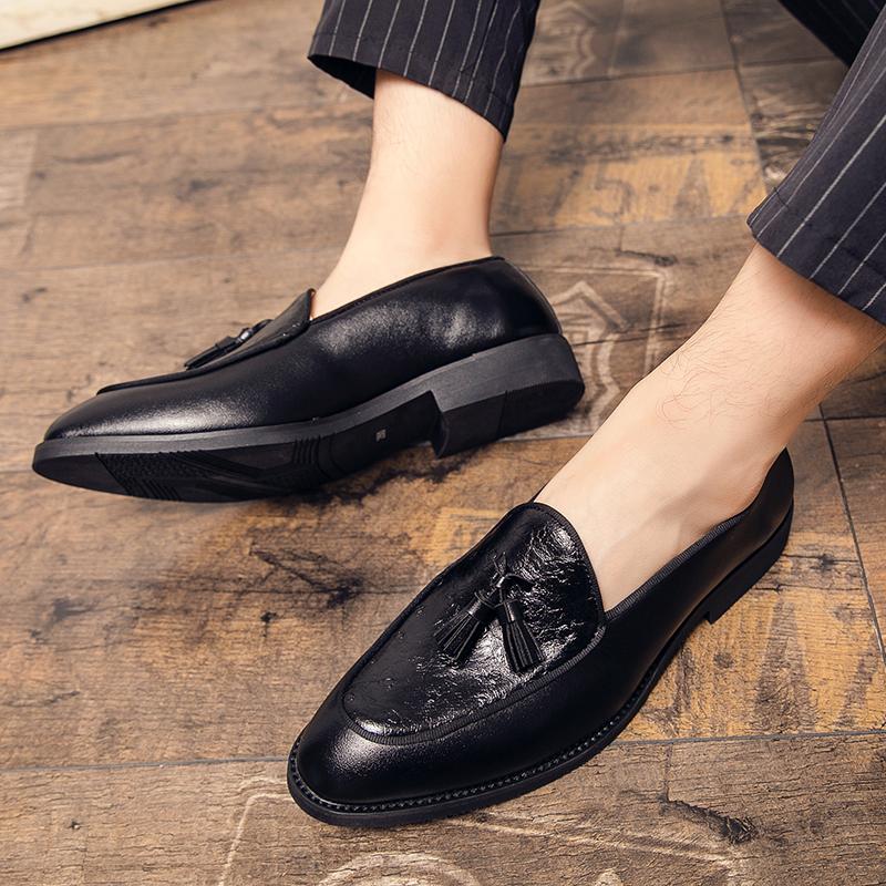 Men's pointed loafers Fashionable British style Wedding party outdoor leisure business walking flat bottomed men's shoes