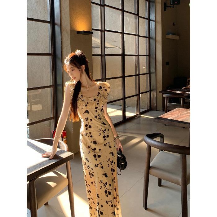 French retro printing small flying sleeves show figure dress women's summer design sense niche temperament shows thin long skirt
