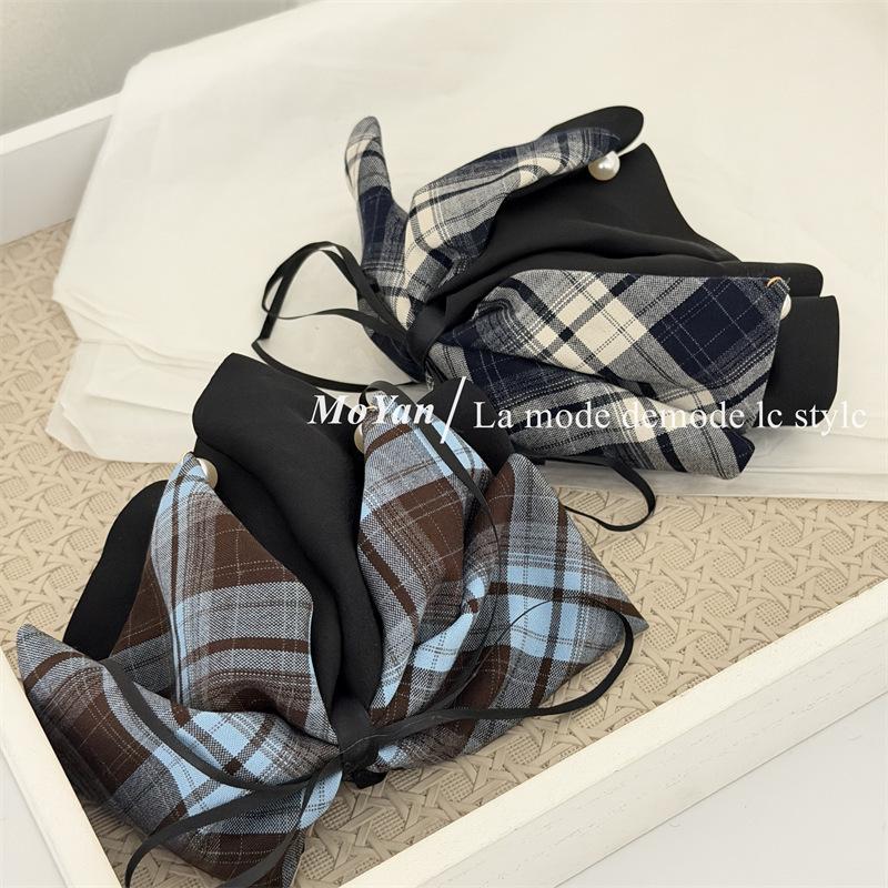 French Check-style Bow Tie Ribbon Hair Clip with A Sophisticated Look, Half-twisted Ponytail with A Hair Bun Clip and Hairpin