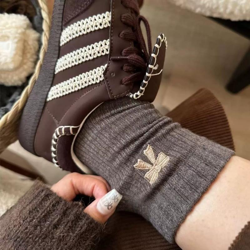 Bowknot socks, Korean-style women's autumn and winter warm plush retro mid-calf socks, brown mid-calf women's socks