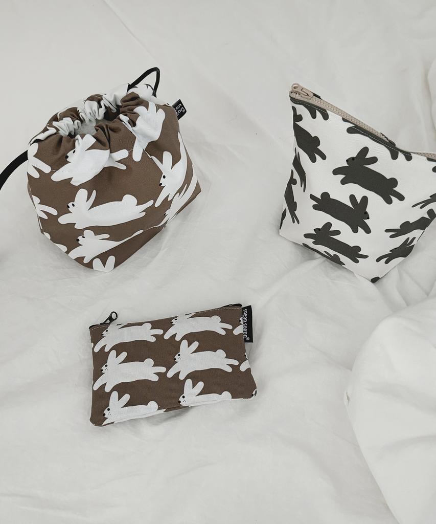 Sogonsogon Run Bunny Pouch W
