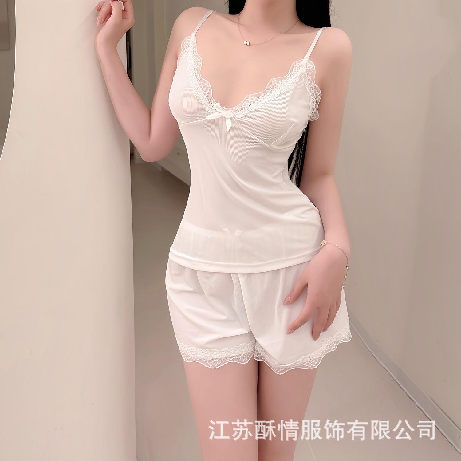 

Crispy pajamas female summer girl pure desire suspender shorts loungewear set pajamas female pink sexy suit one size fits all (40-65kg) белый