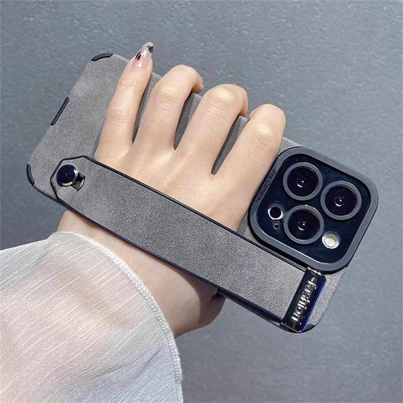 Luxury Suede Fur Leather Wrist Strap Holder Soft Phone Case For iPhone 16 15 11 12 13 14 Pro Max 16 Plus Shockproof Bumper Cover