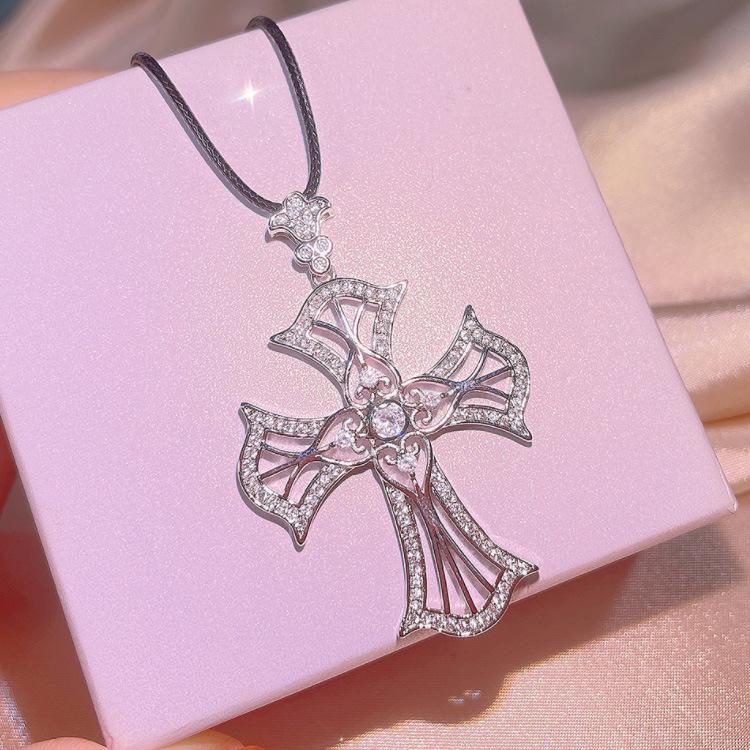 

Ожерелье Wind Рыцарская медаль Крест Подвеска Рок Панк Хип-хоп Винтажное ожерелье