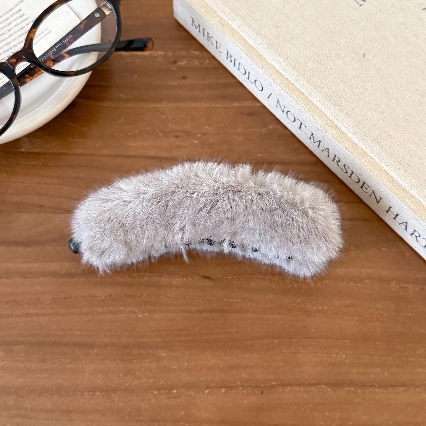 

High-End Faux Mink Fur Hair Clip for Women - Autumn/Winter Ponytail & Bun Updo Accessory серый