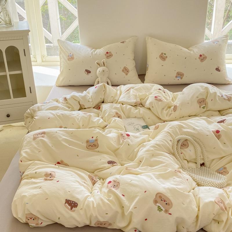 Bedding Four-piece Set Printed Skin-friendly Water Wash Sheets Quilt Cover Pillowcase Set