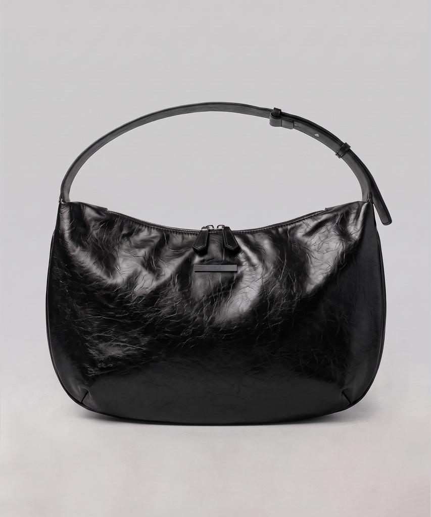 Chicks Crumple Glossy Leather Peddler Bag Black