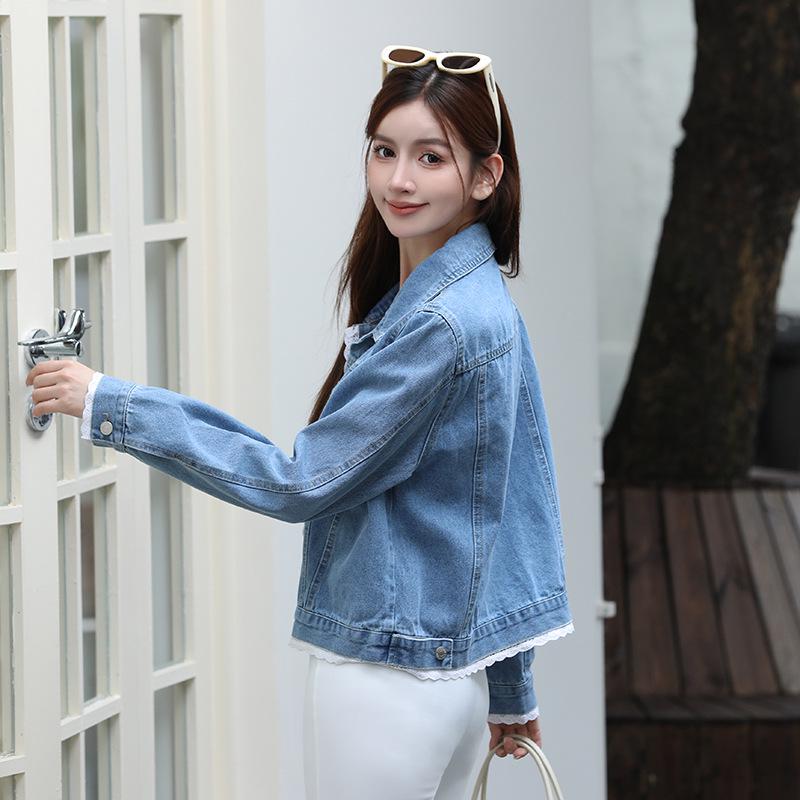 Lässige Jeansjacke im koreanischen Stil mit Spitzenbesatz
