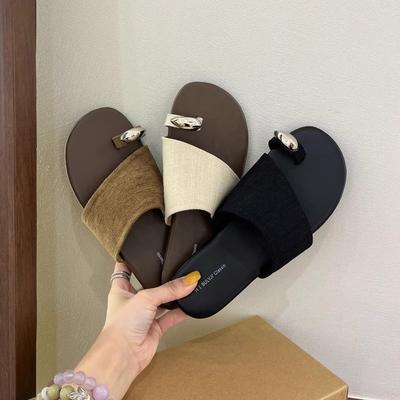 Seaside Vacation Beach Casual Slippers Women's Summer 2025 New Woven Cover Toe Retro Soft Bottom Outside Sandals