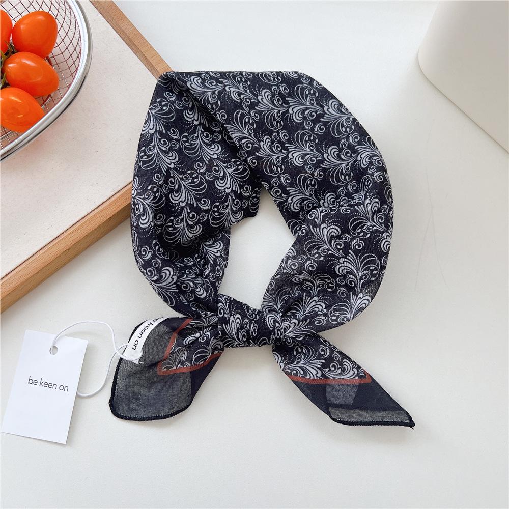 55 Floral Small Silk Scarf: Spring/Summer Korean Fashion Headscarf, Decorative Hairband, Paisley Neckerchief