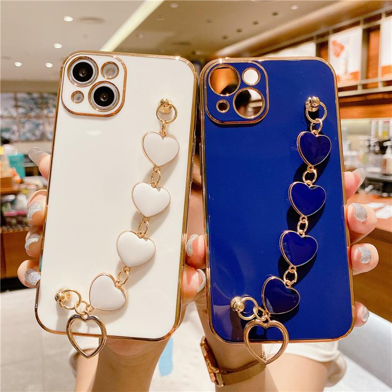 Luxury Gold Plating Bracelet Phone Case For iPhone 14 13 11 Pro Max XR XS 7 8Plus SE2 SE3 12Mini Fashion Heart Wrist Chain Cover