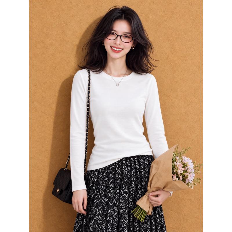 Basic House Women's Crew Neck Slim Fit Long Sleeve T-Shirt