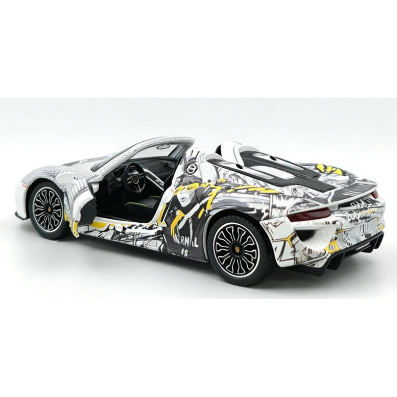 1/24 Porsche 918 Spyder Supercar Alloy Car Model Sound and Light Pull Back Children's Toy Collectibles Birthday Gift