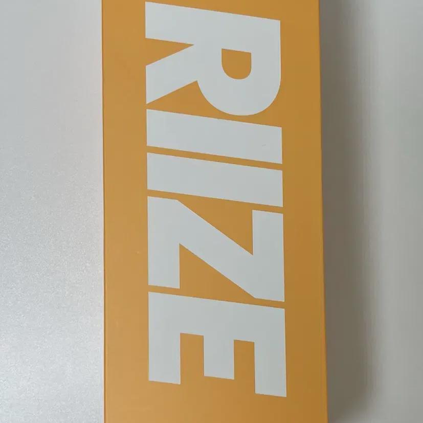 

Риизе Лайтстик