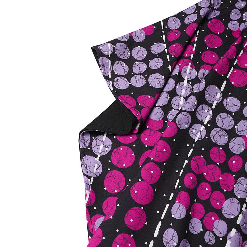 Женское длинное платье большого размера с круглым вырезом и короткими рукавами с принтом — фото 7