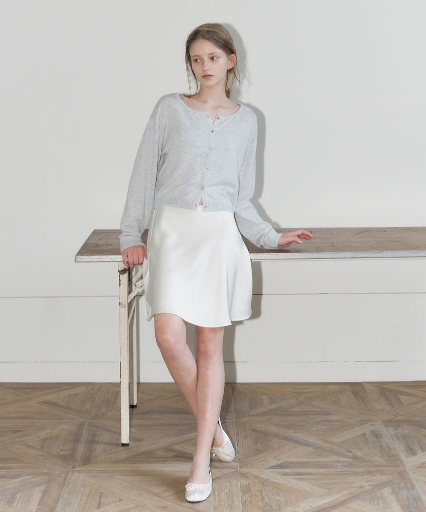 Retera Silky Flare Satin Skirt