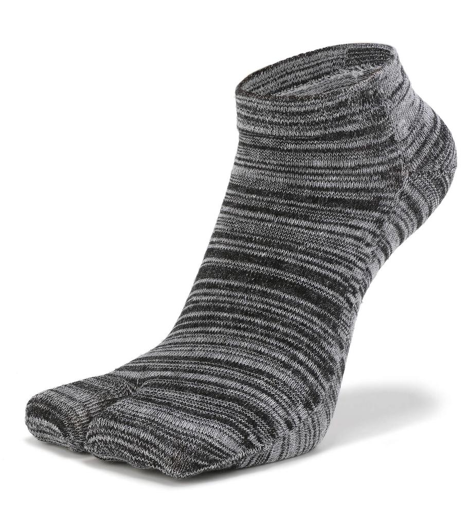 WIOIW Women's Two-Toe Tabi Socks, Ankle Socks for Running, Cotton, Sports, Casual, Commuting, School, Cute, Set of 6