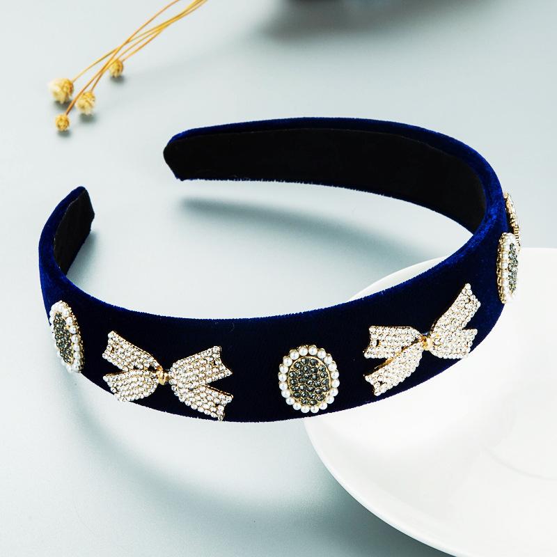 Women's Hairband Baroque Bow Pearl Flannel Shampoo Headband Go Out Sweet Hair Hoop Sponge Headwear