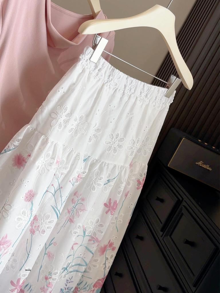 Women's A-Line Heavy Embroidered Hollow Flower Mid-Length Skirt - Versatile and Casual for Spring/Autumn 2026