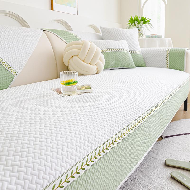 Cool Feeling Flower Slipcover Funda Non-slip Ice Silk Sofa Cushion Summer Home Couch Sofa Covers Mat