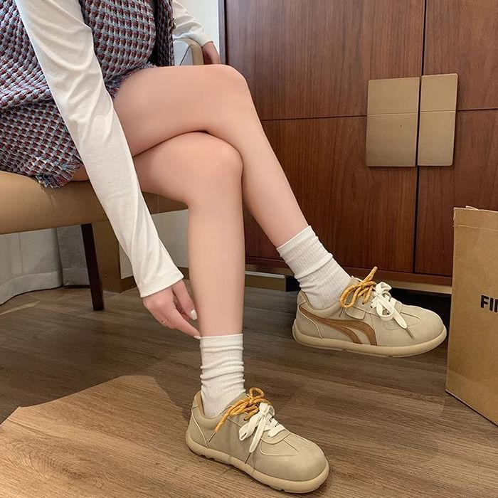 Dexun Shoes Women's 2025 New Super Fire Korean Tide Fashion Versatile Soft Sole Comfortable Retro Not Tired Feet Women's Shoes Casual Shoes