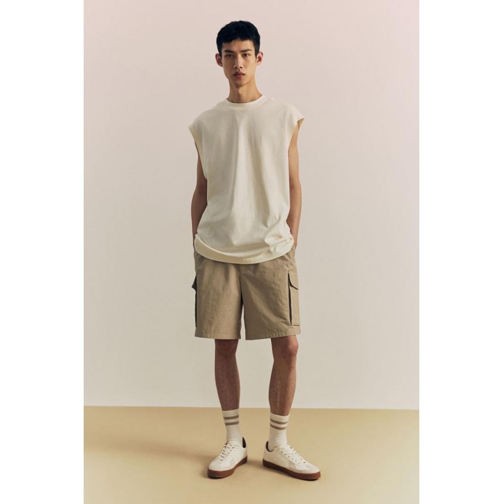 H M Loose Fit Sleeveless Top creaM