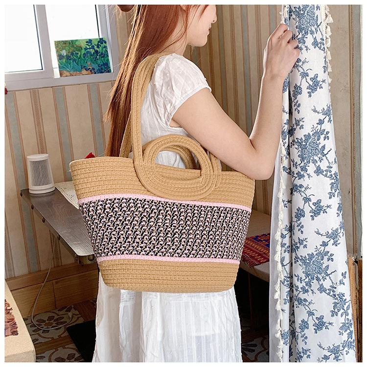 Large-capacity bag women's spring and summer new shoulder handheld woven straw bag seaside vacation beach bag