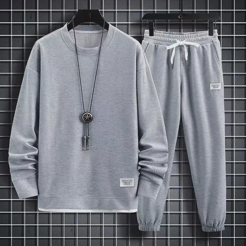 Men's Long-Sleeve Tracksuit: Includes Round Neck Sweatshirt and Winter Base Layer Shirt – Perfect for Spring, Autumn, Winter Casual Wear.