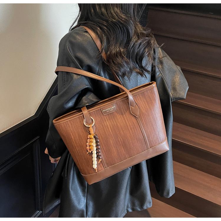 Ladies Large Capacity Shoulder Bags Vintage Commuting Underarm Bags Solid Color Casual Handbag Women High Quality Tote Bag