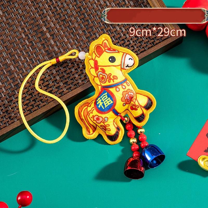 Chinesischer Stil Tierkreis Maskottchen Anhänger Segensstickerei Glücksbringender Duftsack mit Quasten Pferd Räuchersack Autoanhänger