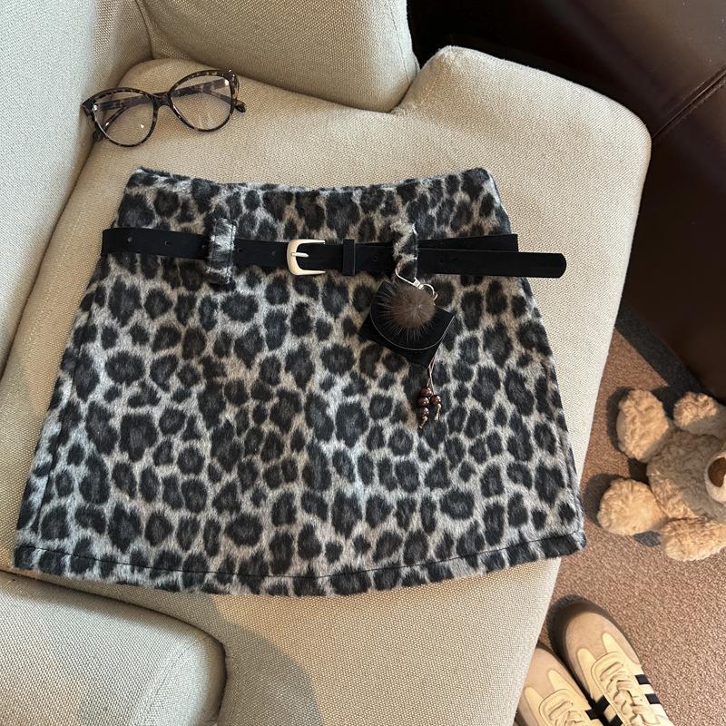 2025 Autumn/Winter Retro Leopard Print High-Waisted Wool Bodycon Mini Skirt for Women Extra Large серый