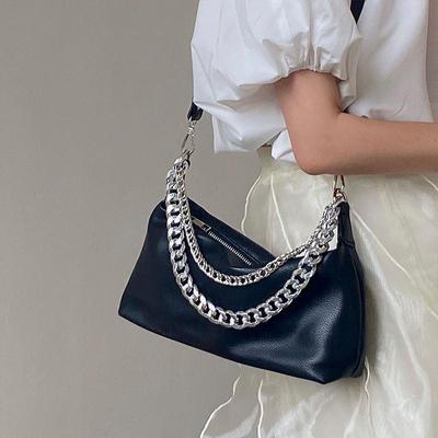 Advanced Chain Shoulder Bags Simple Female Black Crossbody Bags Fashion Women's Handbags Commuter PU Leather Underarm Bags