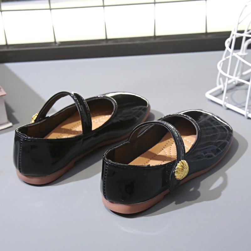 2025 Girl's Leather Shoes Square Toe Elegant Shallow Kids Mary Janes Flat Sole Comfy Children Single Shoes Girls Princess Shoes