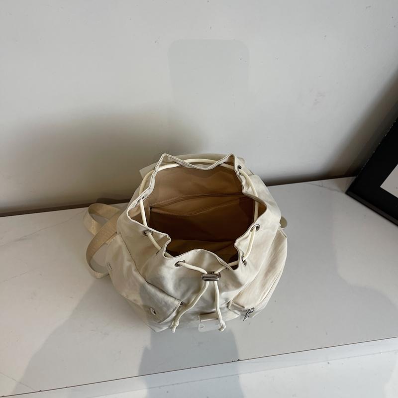 Einfarbiger Reiserucksack aus Nylon für Damen