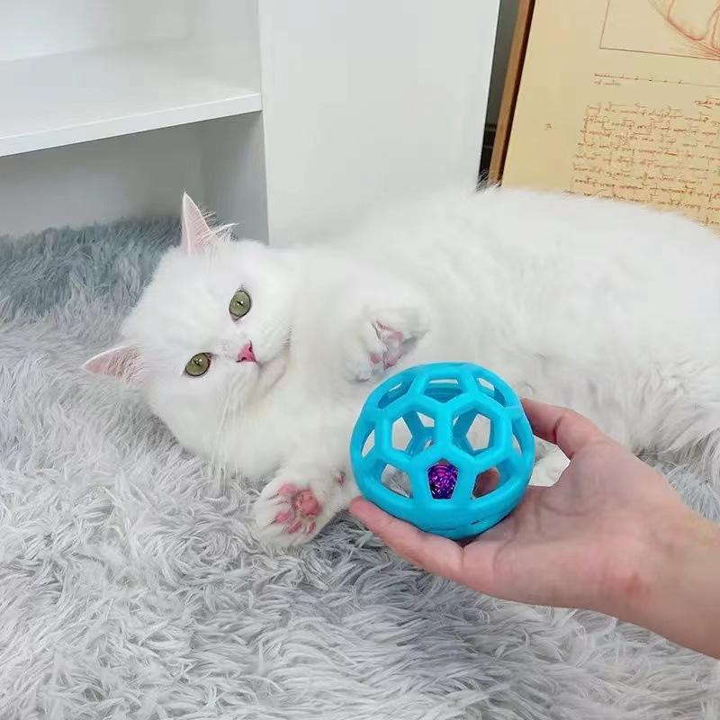 Kauspielzeug für Hunde, natürlicher TPR-Ball mit Glöckchen, interaktives Trainingsspiel für Haustiere, Katzen, die im Freien spielen, Zahnreinigung für Welpen, Molarenzubehör