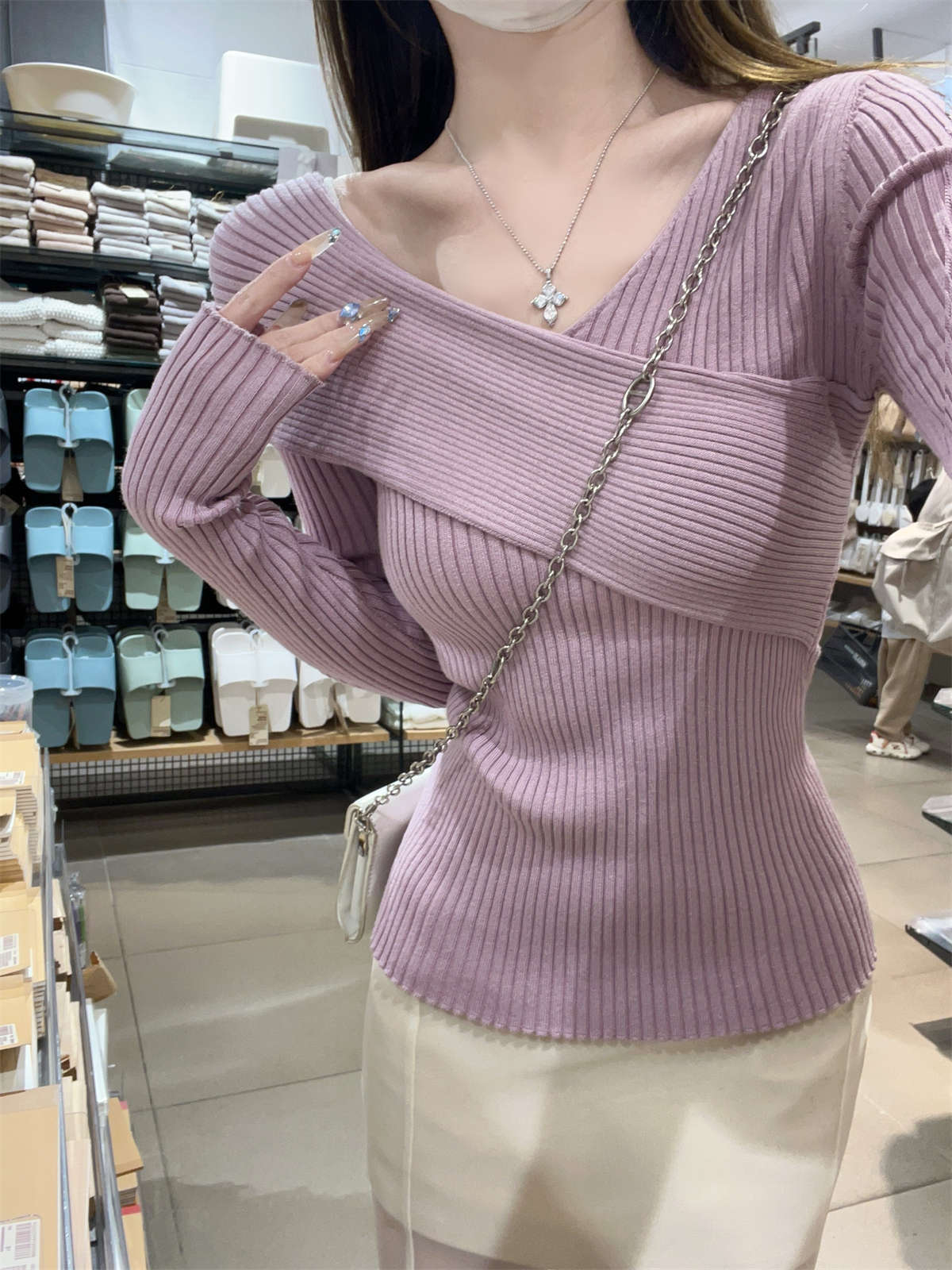 

Нежный и чистый дизайн с нерегулярным крестом Энди бархатный вязаный свитер женский осенне-зимний новый приталенный свитер с длинным рукавом L фиолетовый