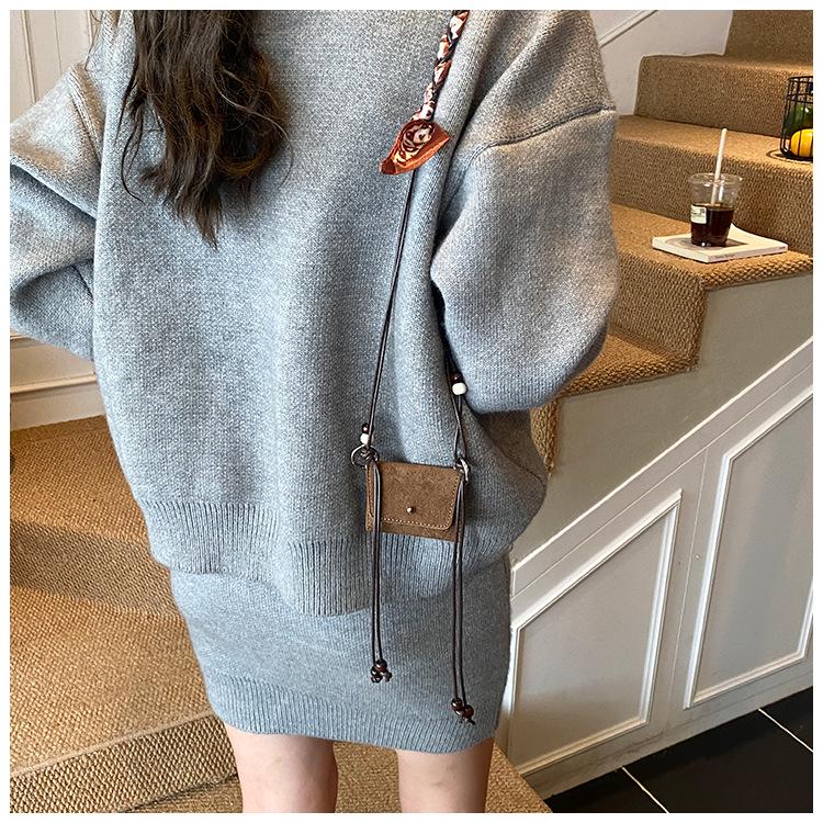 Herbst/Winter Retro Wildleder Mini Münzbörse: Exquisite Damen Umhänge- & Schultertasche.