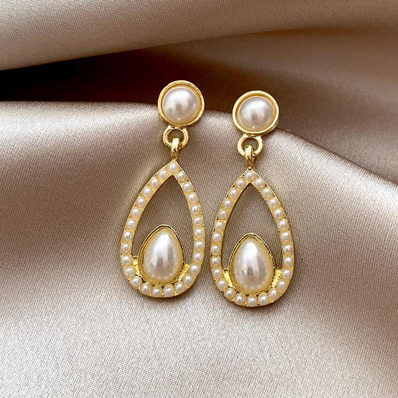 French elegant court style drop-shaped pearl earrings light luxury versatile temperament stud earrings ear jewelry