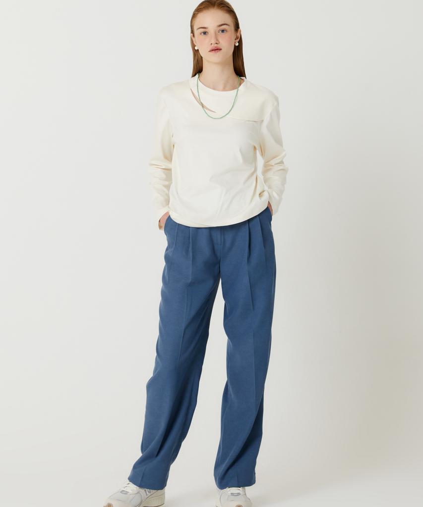 THE STUDIO K Round Slit Silket Cotton Long Sleeve T-Shirt (Ivory)