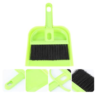 Mini Dustpan and Brush Set Small Cage Cleaner for Guinea Pigs Cats Hedgehogs Hamsters Chinchillas Rabbits Reptiles
