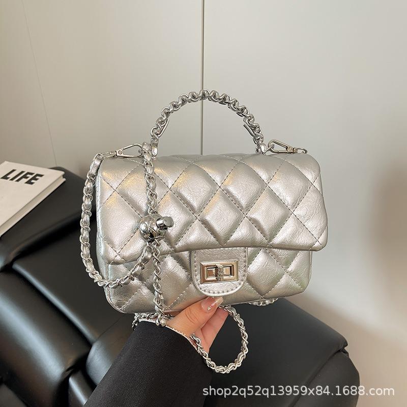 Rhombus single shoulder messenger bag women's new chain lock small square bag single shoulder messenger bag