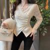 A Velvety V-neck Crocheted Lace Base Layer Top for Women's Autumn French Fashion Style with Pleated Waists
